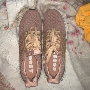 Ash pearl adidas ultra boost